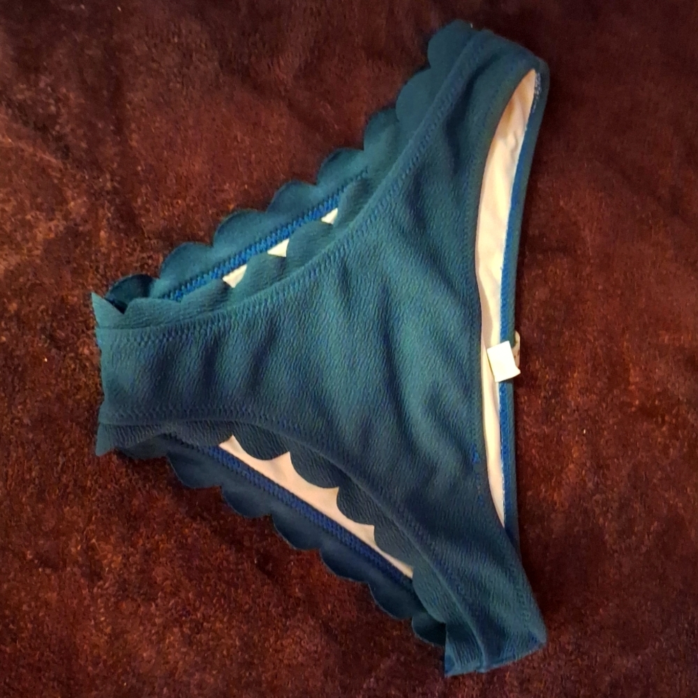 Bathing suit bottems